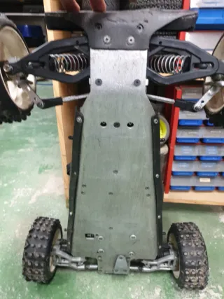 Coche RC Marder FG 1/6 Gasolina 23cc