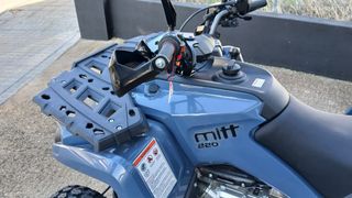 ATV MITT 220 4X4