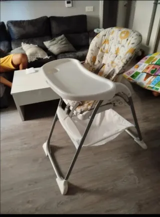 Trona para comer y descansar