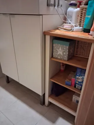 Mueble de baño con lavabo