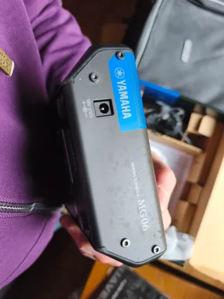 Yamaha MG06 Mesa de Mezclas