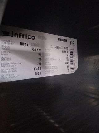 Armario Refrigeración Infrico 4 Puertas
