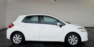 TOYOTA AURIS 1.4D 92CV ACTIVE ECO MANUAL 5PT 5PZ