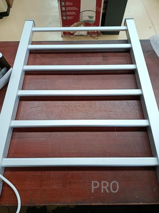 Radiador Toallero Eléctrico Bajo Consumo - 2832767 - Bakaji