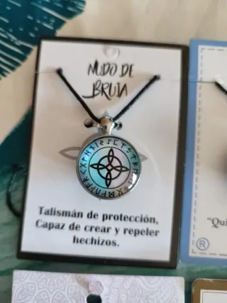 Collar con colgante de mandala