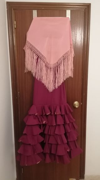 Traje Flamenca Gitana Talla 38 con mantón