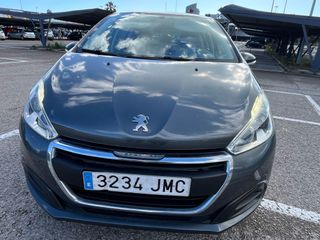 Peugeot 208 2016