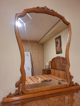 Cómoda y Mesitas de Noche Madera y Cristal