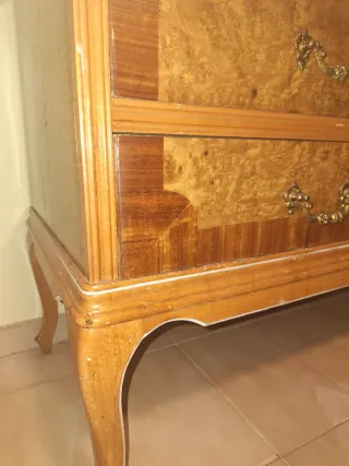 Cómoda y Mesitas de Noche Madera y Cristal