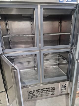 Armario Frigorífico Infrico 4 Puertas