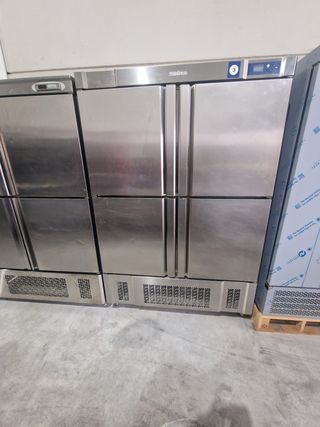 Armario Frigorífico Infrico 4 Puertas