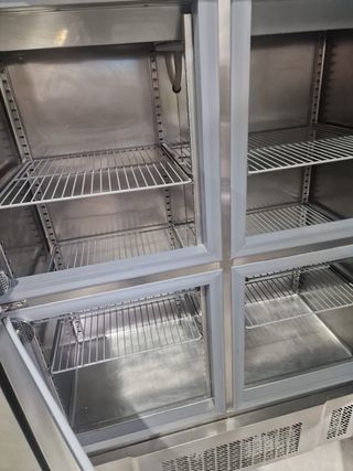 Armario Frigorífico Infrico 4 Puertas