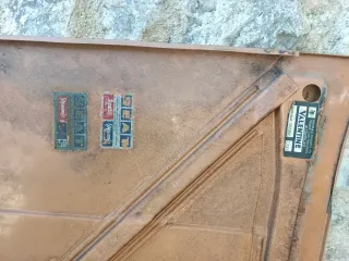 Capó SEAT 1200 sport Bocanegra