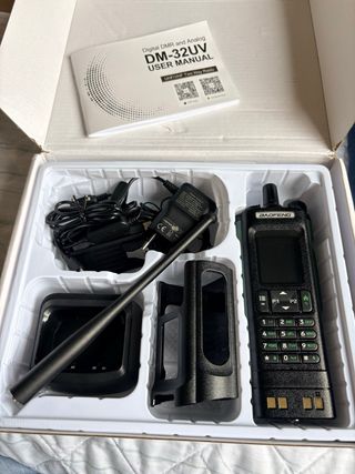 Baofeng DM-32UV Radio UHF/VHF Digital/Analógica