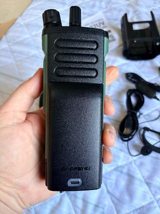 Baofeng DM-32UV Radio UHF/VHF Digital/Analógica