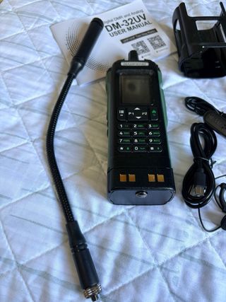 Baofeng DM-32UV Radio UHF/VHF Digital/Analógica