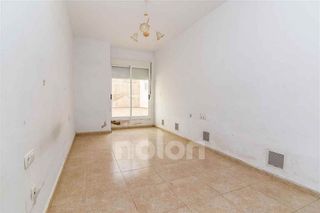 Piso en venta en Mula