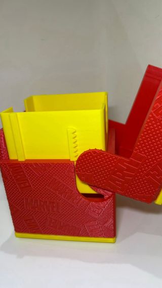 Caja Magic Commander Ironman