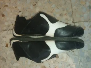 Zapatillas Puma Ferrari Negras y Blancas