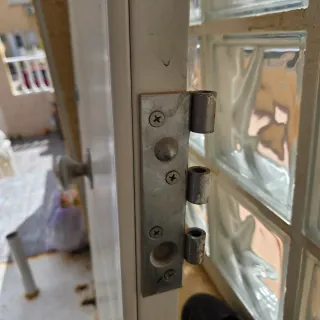 Puerta Blanca Seguridad con Mirilla