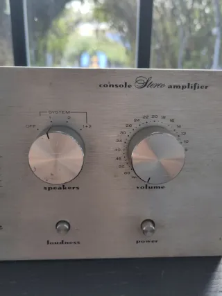 Amplificador Marantz 1072 y altavoces