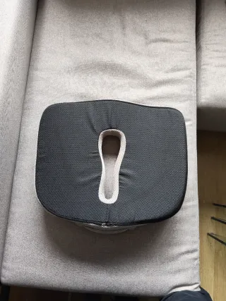 Cojín Ortopédico Feagar Negro y Beige