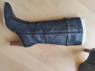 Botas altas negras talla 38