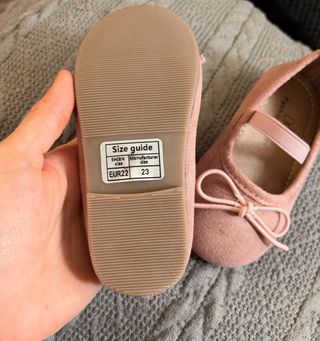 Zapatillas manoletinas