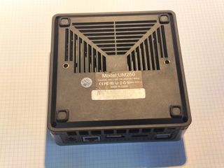 Mini PC Minisforum UM-250 16GB RAM 512GB SSD