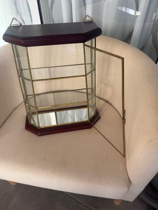 Vitrina de colección madera y cristal