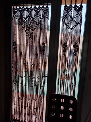 Cortina Macramé, color Vino. Hecha a Mano 62x218