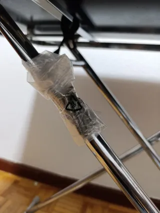 Mesa plegable cristal negro y metal