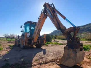 Retroexcavadora Case 580 Super R