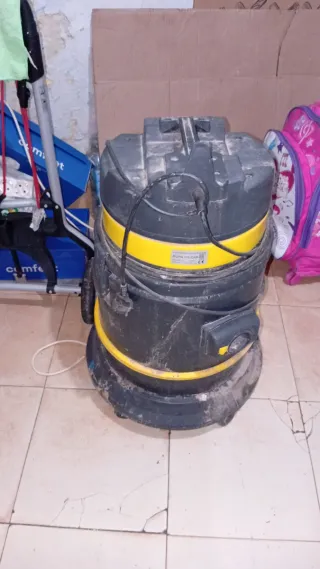 Aspiradora industrial