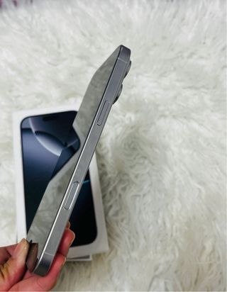 iPhone 16 Pro Max 256GB Plata