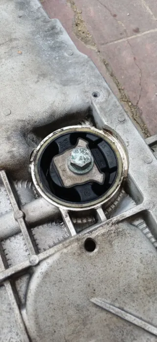 Cuna motor A3 8p 1k0199369F