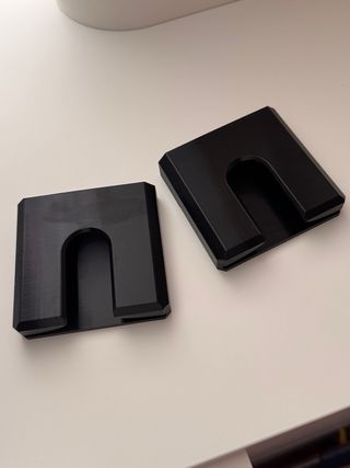 Soporte 3D para copas en camper o autocaravana.