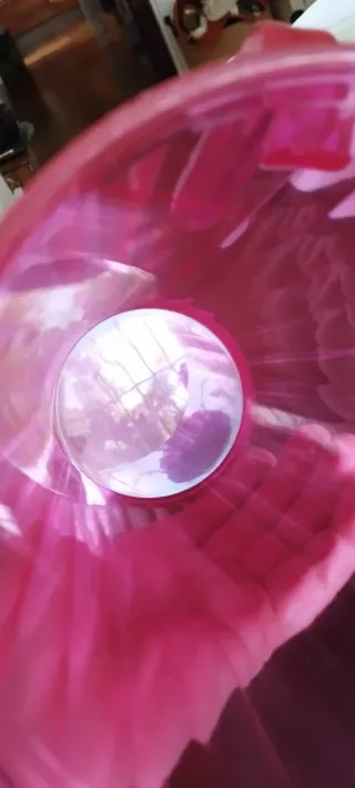 Jarra y copas acrílicas multicolor