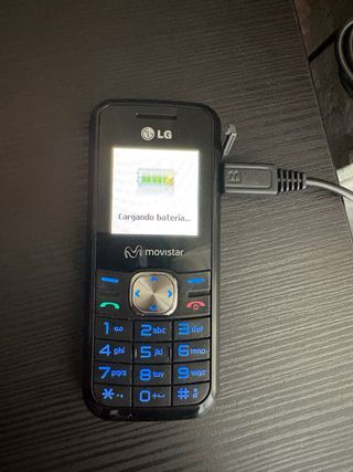 Teléfono LG GS101 ANNA Movistar Negro/Plata