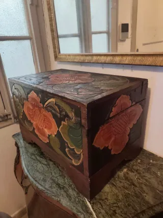 Baúl Tibetano Antiguo