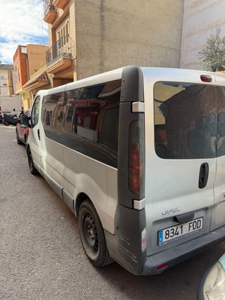 Opel Vivaro 2006
