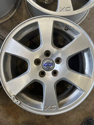 Llantas Volvo XC 17 pulgadas