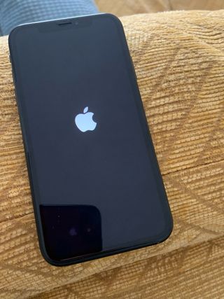iPhone XR 64GB 85% Batería