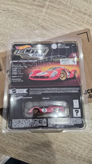 Hot Wheels Elite 64 Ferrari 330 P4 1967