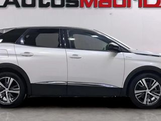 Peugeot 3008 Hybrid 225 e-EAT8 Allure Pack