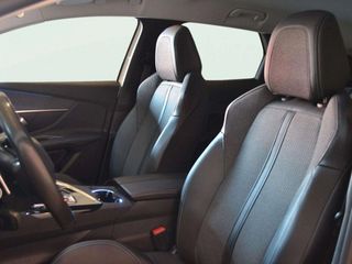 Peugeot 3008 Hybrid 225 e-EAT8 Allure Pack