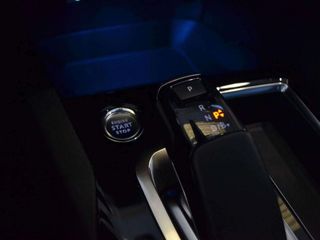 Peugeot 3008 Hybrid 225 e-EAT8 Allure Pack