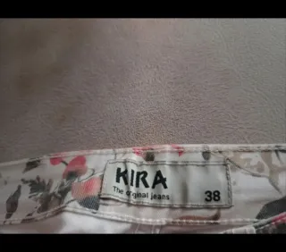 Pantalón vaquero Kira estampado floral