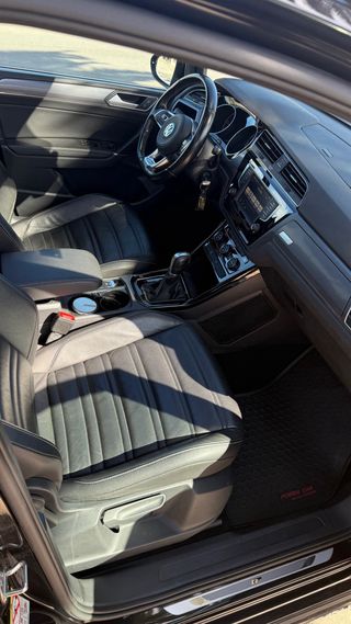 VOLKSWAGEN TOURAN R LINE 2018 7 PLAZAS AUTOMATICO