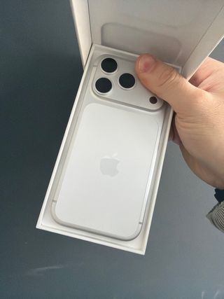 iPhone 17 Pro 256GB Plata Reacondicionado